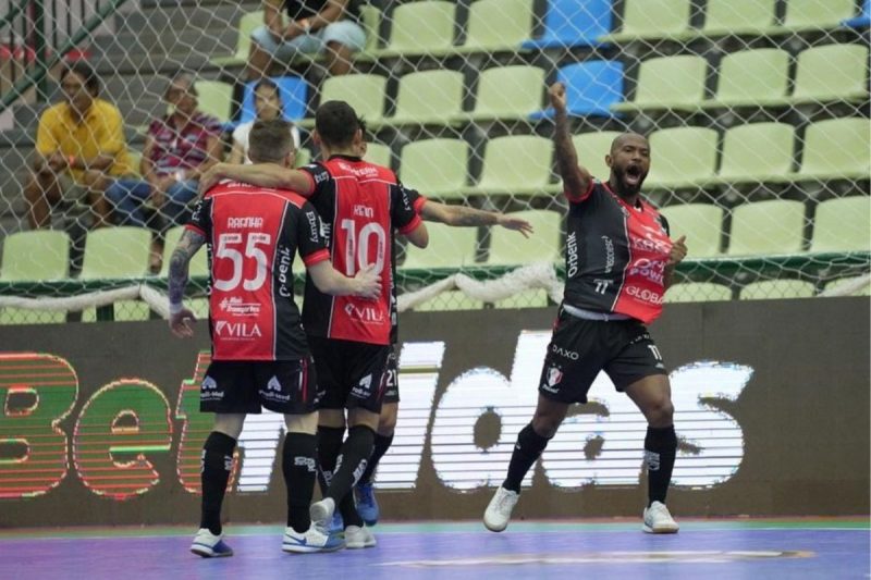 CORINTHIANS FUTSAL AVANÇA PARA A GRANDE FINAL DO CAMPEONATO