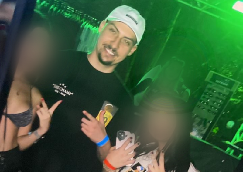 Renan Bolsonaro corta cabelo e curte festa no Sul catarinense – Foto: Reprodu&ccedil;&atilde;o/ND