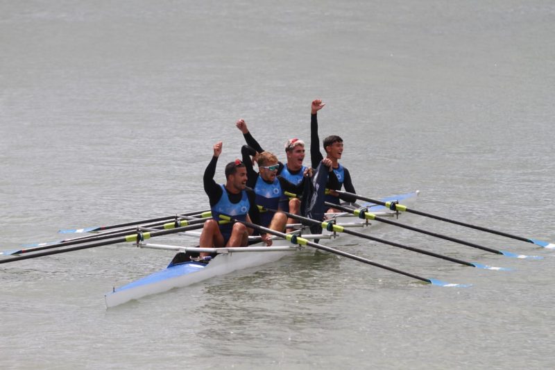 Equipe de remadores do Riachuelo – Foto: Cristiano Estrele/Especial para o ND