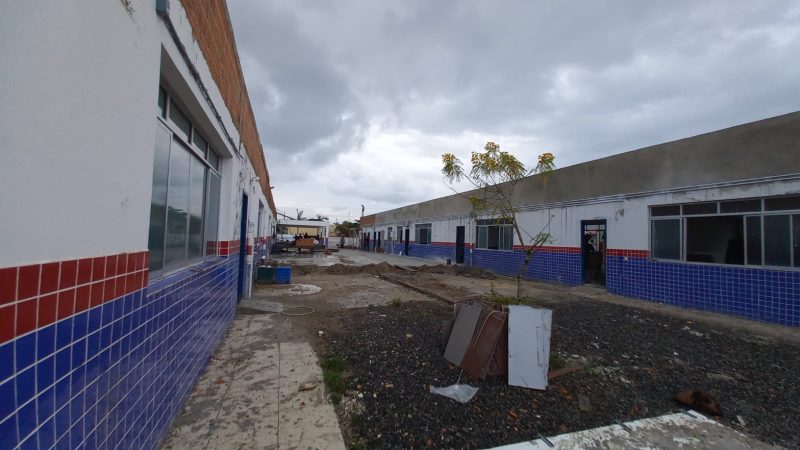 Obra em escola iniciou em dezembro do ano passado – Foto: Prefeitura de Itapo&aacute; / Divulga&ccedil;&atilde;o / ND