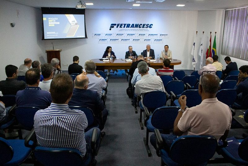 Evento discutiu problemas das rodovias no Estado – Foto: Divulga&ccedil;&atilde;o/ND