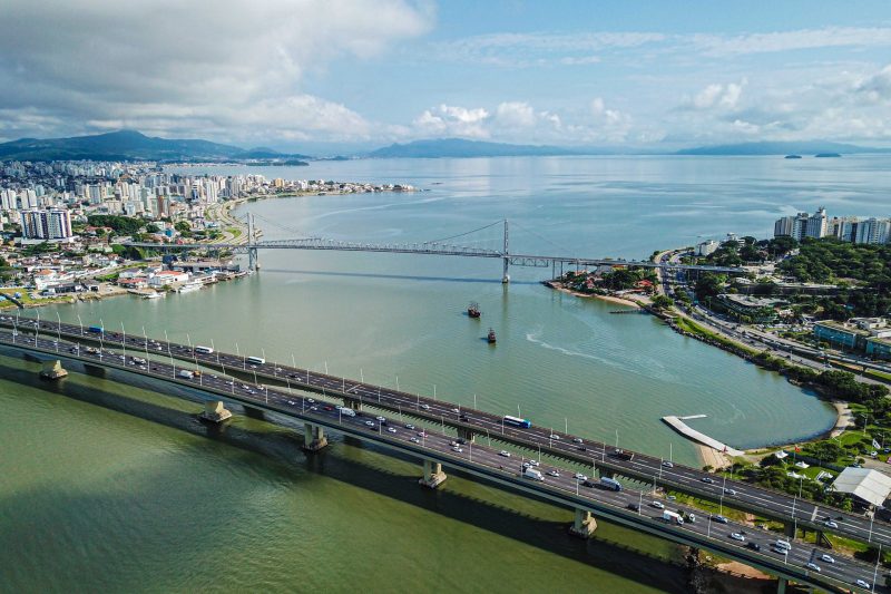 Cidade de Florianópolis vista de cima