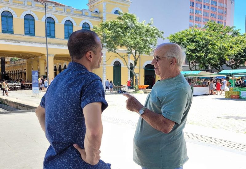 Laudelino Sard&aacute; &eacute; curador de hist&oacute;ria e conta curiosidades sobre a Capital – Foto: J&eacute;ssica Schmidt/Especial para o ND