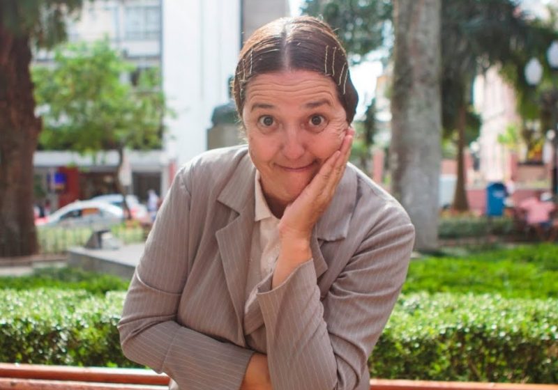 A atriz Vanderleia Will interpreta a Dona Bilica, icônica personagem de Florianópolis