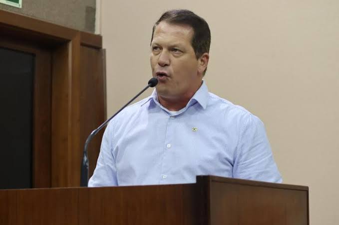 Vereador de Caxias do Sul &eacute; acusado de xenofobia contra trabalhadores bahianos – Foto: TV C&acirc;mara Caxias/Reprodu&ccedil;&atilde;o/ND