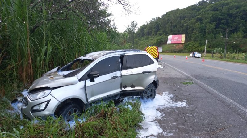 Car and motorcycle collide head-on, 26-year-old man dies in crash in Guaramirim – Photo: PMRv-SC/Disclosure/ND