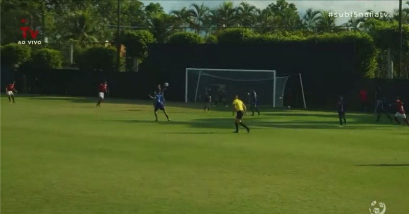 Menino do sub-15 do Flamengo faz gol antológico na Copa Rio
