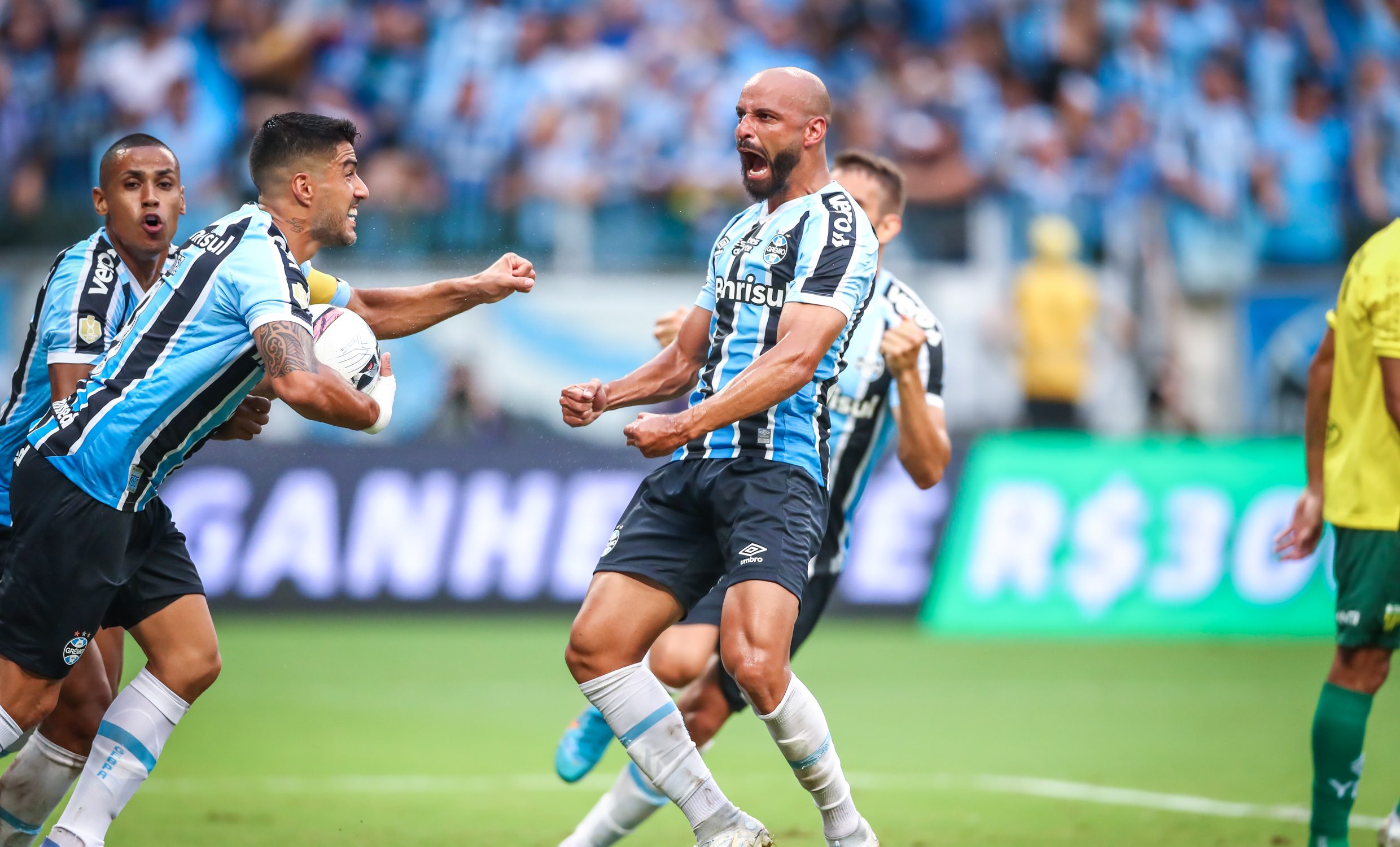 Grêmio goleia o Veranópolis por 5 a 0 e confirma vaga na semi do Gauchão -  Grêmio - Jornal VS