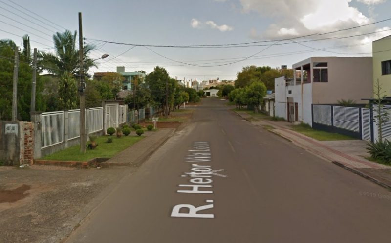 O homem foi encaminhado ao hospital ap&oacute;s ser baleado em Chapec&oacute;. &mdash; Foto: Google Maps/Reprodu&ccedil;&atilde;o/ND