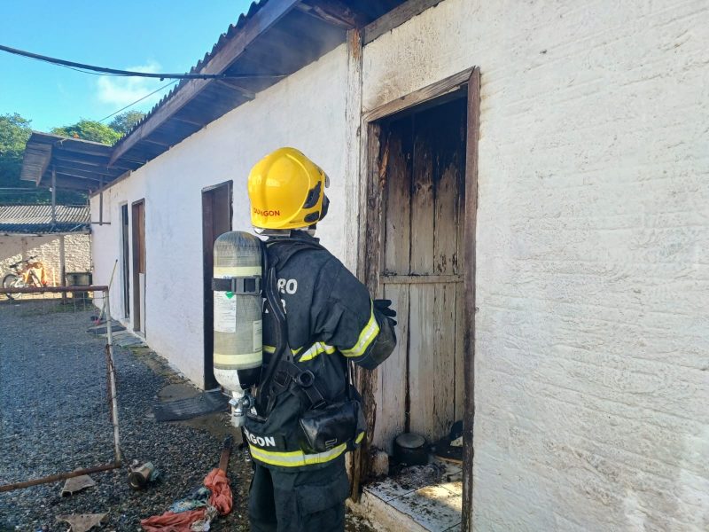 Elderly people burned to death in a house fire in Timbo - Photo: Fire department / ND reproduction