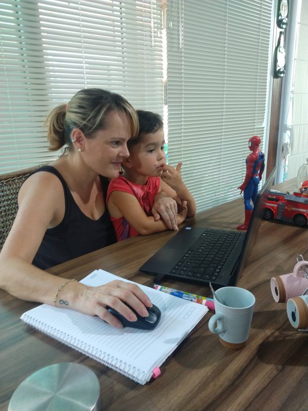 Durante a pandemia, algumas equipes da Unimed Grande Florian&oacute;polis foram alocadas em home office – Foto: Unimed Grande Florian&oacute;polis/Divulga&ccedil;&atilde;o