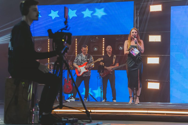 Canta+ na NDTV tem apresenta&ccedil;&atilde;o de Vanessa Garcia – Foto: Jos&eacute; Somensi/Divulga&ccedil;&atilde;o/NDTV