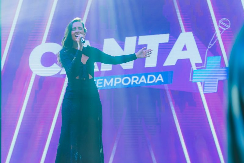 Gabi segue para a semifinal do Canta+ – Foto: Jos&eacute; Somensi/Divulga&ccedil;&atilde;o/NDTV