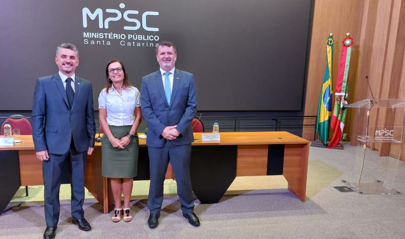 Marcelo Gomes Silva, Gladys Afonso e F&aacute;bio de Souza Trajano – Foto: MPSC