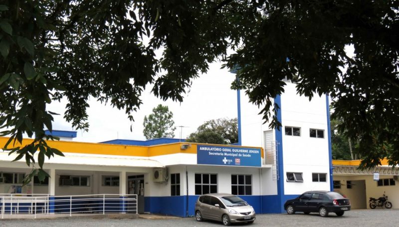 Ambulat&oacute;rio Geral da Fam&iacute;lia de Blumenau alvo de vandalismo pela sexta vez – Foto: Marcelo Martins / Reprodu&ccedil;&atilde;o ND