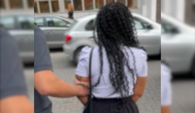 Mulher que matou amiga na Bahia para roubar bebê é presa em Blumenau