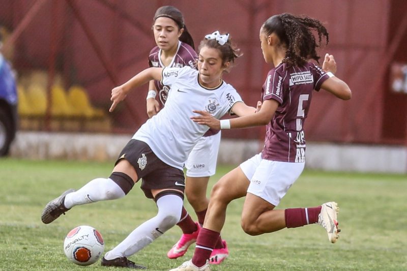 Nati Pereira come&ccedil;ou no Ava&iacute;, passou pelo Santos e est&aacute; no Corinthians – Foto: Henrique Barreto/Divulga&ccedil;&atilde;o/ND