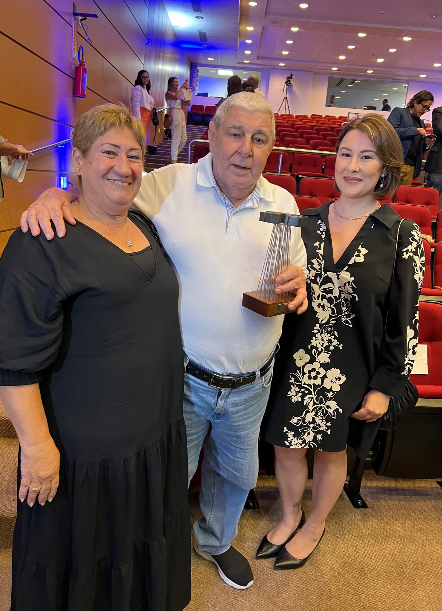 Osmar paradigma da imprensa