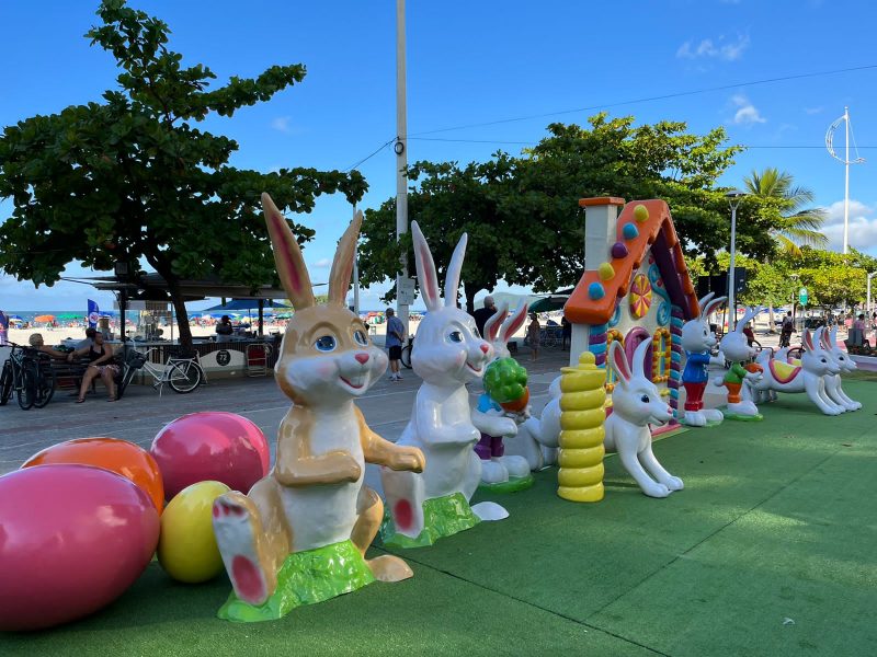 Programa&ccedil;&atilde;o de P&aacute;scoa acontece na pra&ccedil;a Almirante Tamandar&eacute; – Foto: PMBC/Reprodu&ccedil;&atilde;o/ND