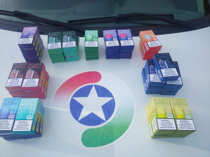 Pol&iacute;cia apreende R$ 5 mil em cigarros eletr&ocirc;nicos em S&atilde;o Louren&ccedil;o do Oeste. &mdash; Foto: Pol&iacute;cia Militar/Reprodu&ccedil;&atilde;o/ND