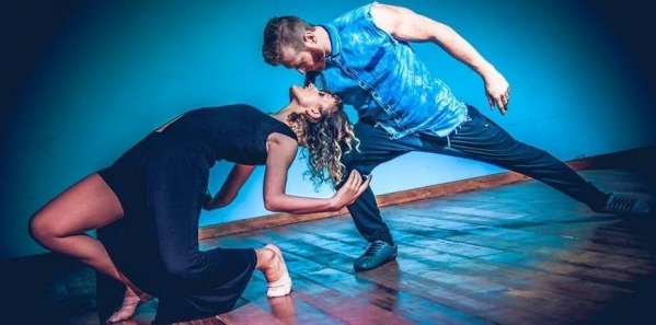 Professor Magno Dutra trabalha atualmente com aulas particulares de Dan&ccedil;a de Sal&atilde;o e com aulas coletivas de FitDance – Foto: Divulga&ccedil;&atilde;o/ND