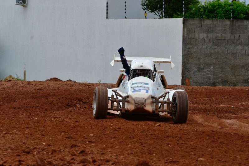 Piloto Reck Junior venceu a Prova 2 e briga pela lideran&ccedil;a do Campeonato Brasileiro de Velocidade na Terra – Foto: Vitor Lara