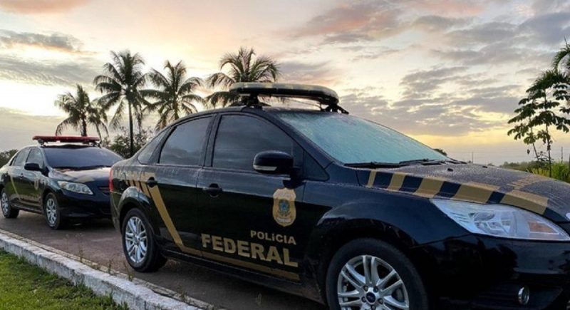 Polícia Federal prendeu o homem durante o cumprimento de mandados de busca e apreensão; corporação apurava uma denúncia sobre compartilhamento de imagens com abuso sexual infantojuvenil