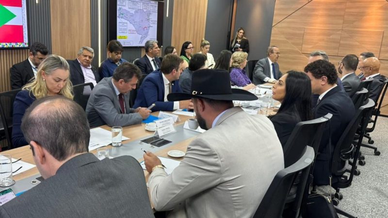 Ministro esteve nesta quarta-feira com o F&oacute;rum Parlamentar Catarinense – Foto: Divulga&ccedil;&atilde;o/ND