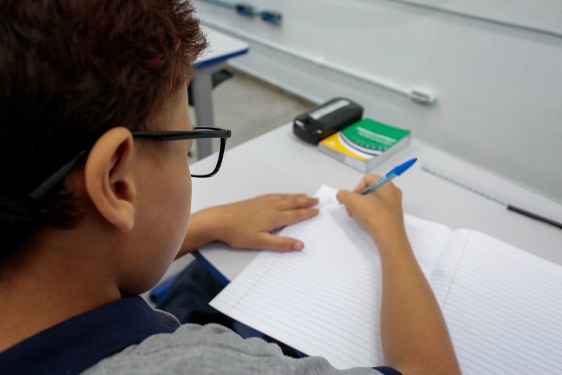 Secretaria de Educa&ccedil;&atilde;o realiza testes gratuitos e entrega &oacute;culos para crian&ccedil;as – Foto: Secom/Prefeitura de Joinville/Divulga&ccedil;&atilde;o/ND