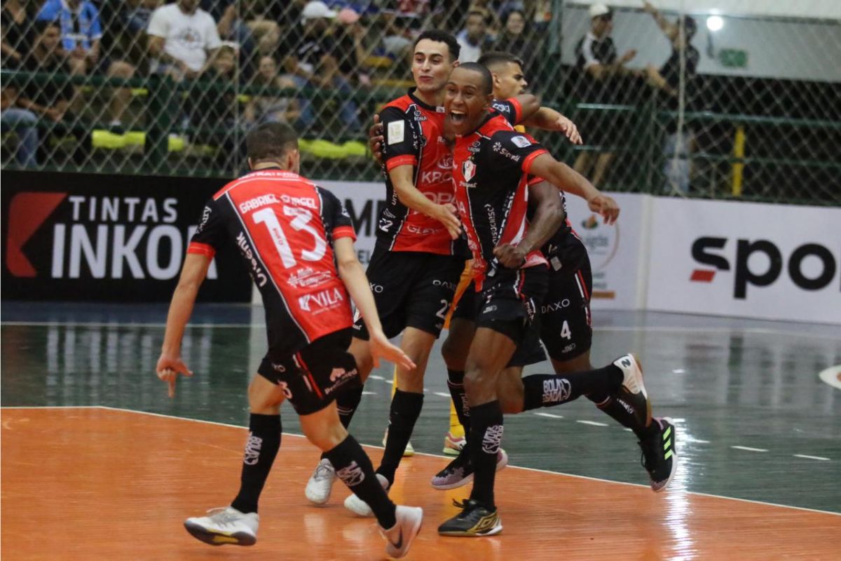 JEC e Jaraguá se enfrentam neste sábado pela final da Recopa SC, futsal