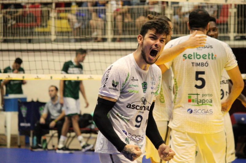 Joinville V&ocirc;lei recebeu o Goi&aacute;s na noite deste s&aacute;bado (4), no Centreventos Cau Hansen – Foto: Daniella Kamarowski/Divulga&ccedil;&atilde;o/ND