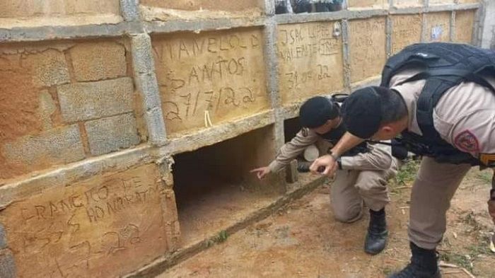 mulher ficou pelo menos 10 horas sepultada viva