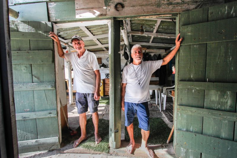 Pescadores s&atilde;o amigos h&aacute; 40 anos – Foto: Leo Munhoz/ND