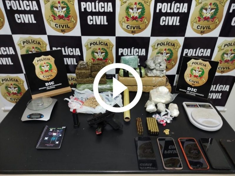 Suspeito foi preso em flagrante ap&oacute;s prestar depoimento em Blumenau – Foto: Pol&iacute;cia Civil/Divulga&ccedil;&atilde;o/ND