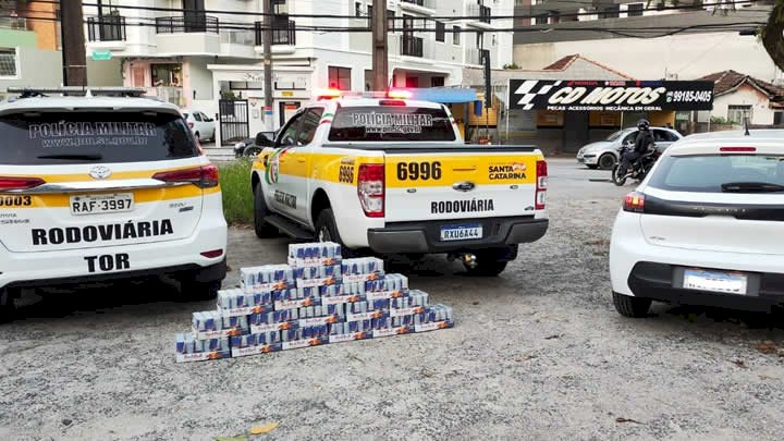 Ve&iacute;culo foi abordado sentido Norte da lha – Foto: TOR/PMRv/Divulga&ccedil;&atilde;o/ND