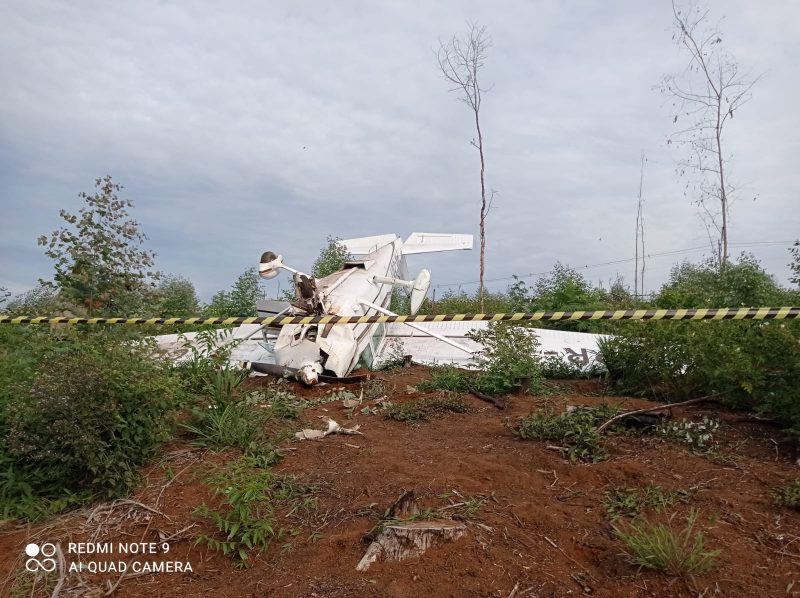 Local onde o avi&atilde;o parou foi isolado para os trabalhos de investiga&ccedil;&atilde;o &mdash; Foto: Lucas Polak/NDTV