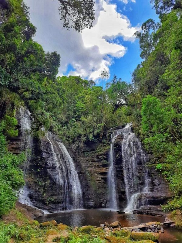 Cachoeira do Encontro, em Jos&eacute; Boiteux – Foto: Acervo @turismojoseboiteux/Diivulga&ccedil;&atilde;o