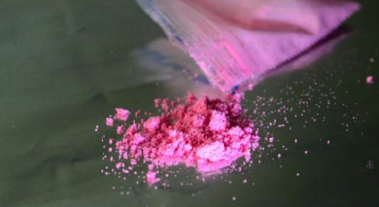 O que é 'tuci', ou cocaína rosa, droga ingerida por brasileira que morreu na Argentina