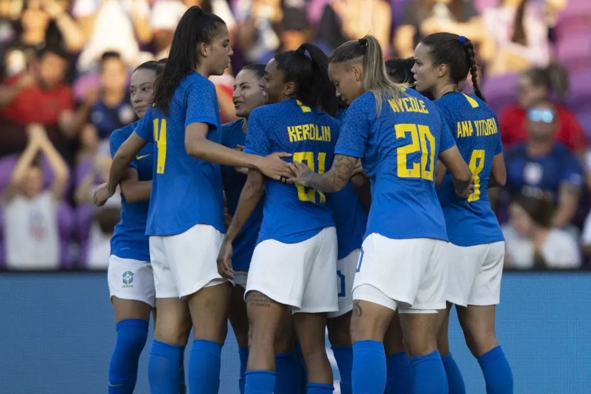 Brasil pega Inglaterra em Wembley na primeira Finalíssima feminina