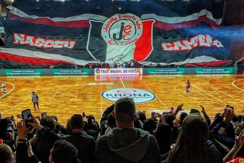 Sem ter o Centreventos Cau Hansen, JEC Futsal mandará jogos na Univille