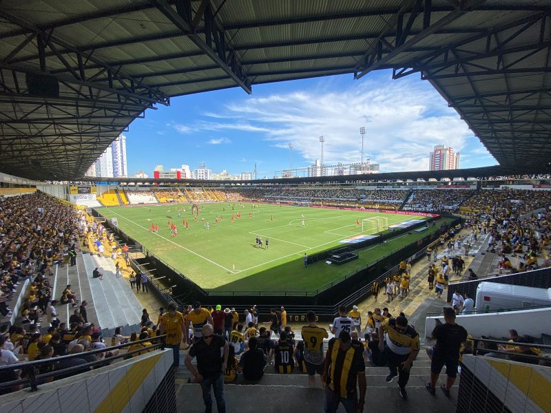 Estádio Heriberto Hülse recebe Criciúma x Chapecoense