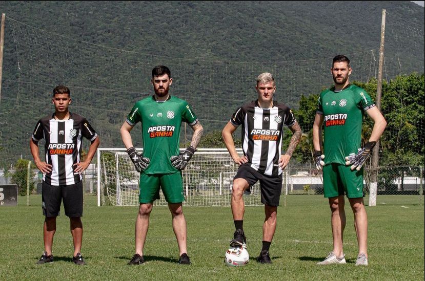 Aposta Ganha é o novo patrocinador máster do Figueirense - ﻿Games Magazine  Brasil