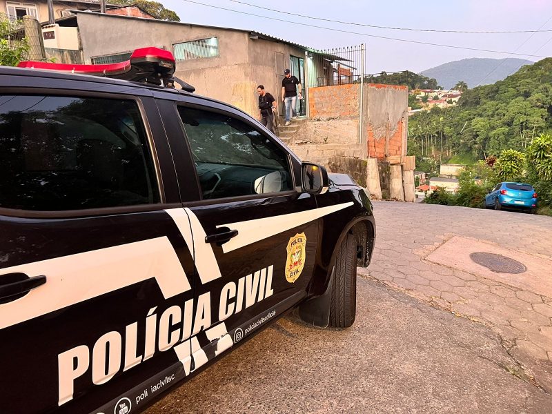 Pol&iacute;cia Civil apreendeu celular de homem investigado por amea&ccedil;as contra vereador em Blumenau – Foto: Pol&iacute;cia Civil/Divulga&ccedil;&atilde;o/ND