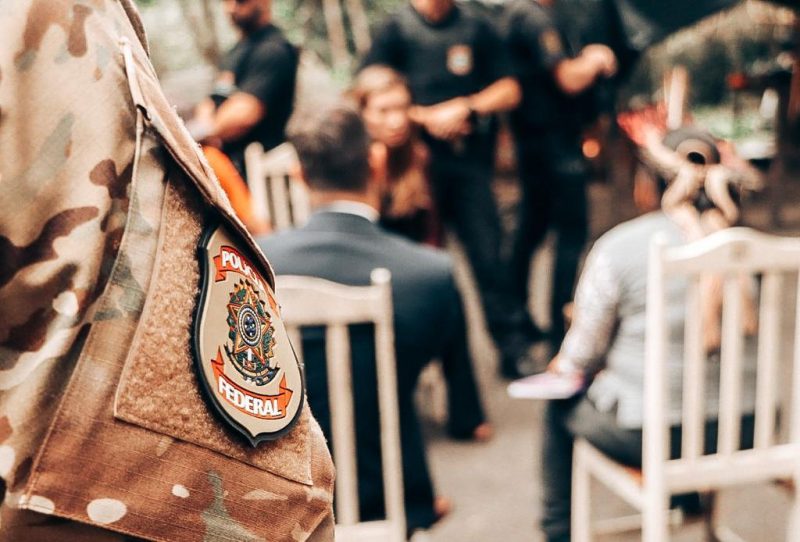 Justi&ccedil;a determina retirada de ind&iacute;genas que ocupavam a Gruta do Tigre&nbsp;em Rio do Oeste – Foto: Pol&iacute;cia Federal/Reprodu&ccedil;&atilde;o ND