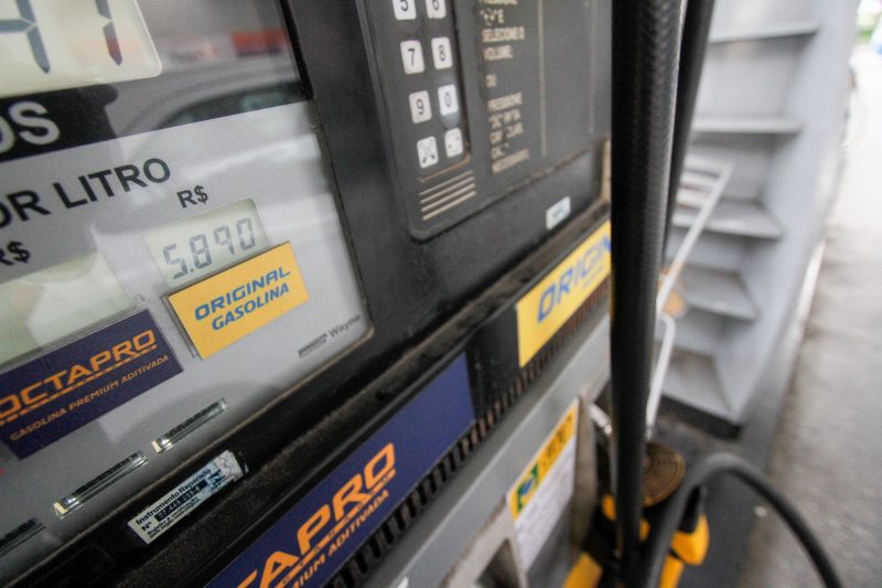 Litro da gasolina na Grande Florianópolis com significativa diferença