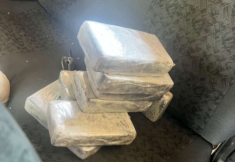 O suspeito estava em sa&iacute;da tempor&aacute;ria da penitenci&aacute;ria do munic&iacute;pio, onde cumpre pena pelo crime de tr&aacute;fico de drogas.