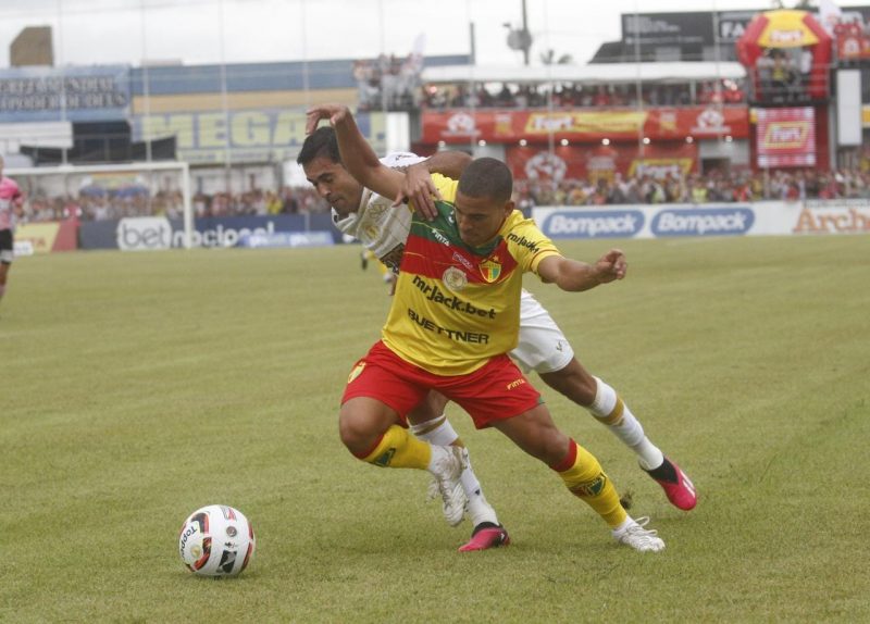 Brusque volta a perder para o Criciúma e fica com o vice-campeonato  catarinense. VEJA OS LANCES!