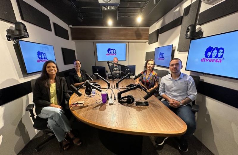 Convidados do podcast aDiversa debatem a inclus&atilde;o de meninas e mulheres na &aacute;rea tech – Foto: Thain&aacute; Klock/ND