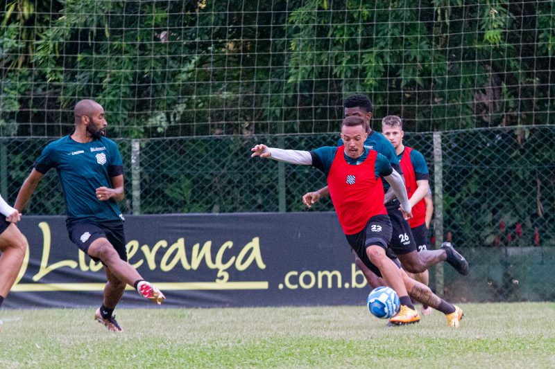 Figueirense segue a preparação para a estreia na Série C