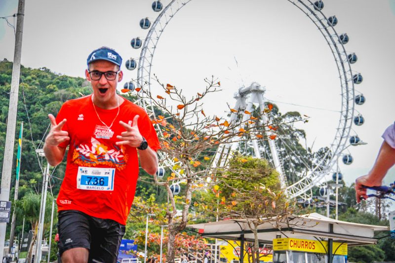 Meia Maratona de Balne&aacute;rio Cambori&uacute; espera mais de 4 mil corredores – Foto: Meia Maratona/Divulga&ccedil;&atilde;o/ND